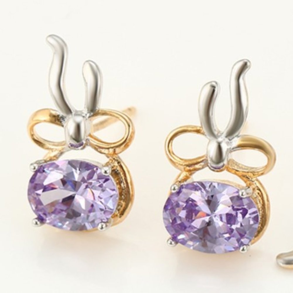 Lavender Oval Shape Stone, Ribbon Earring and Pendant (without chain) Set